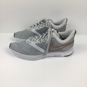 Nike Zoom Strike Running Grey Metallic Bronze NEW
